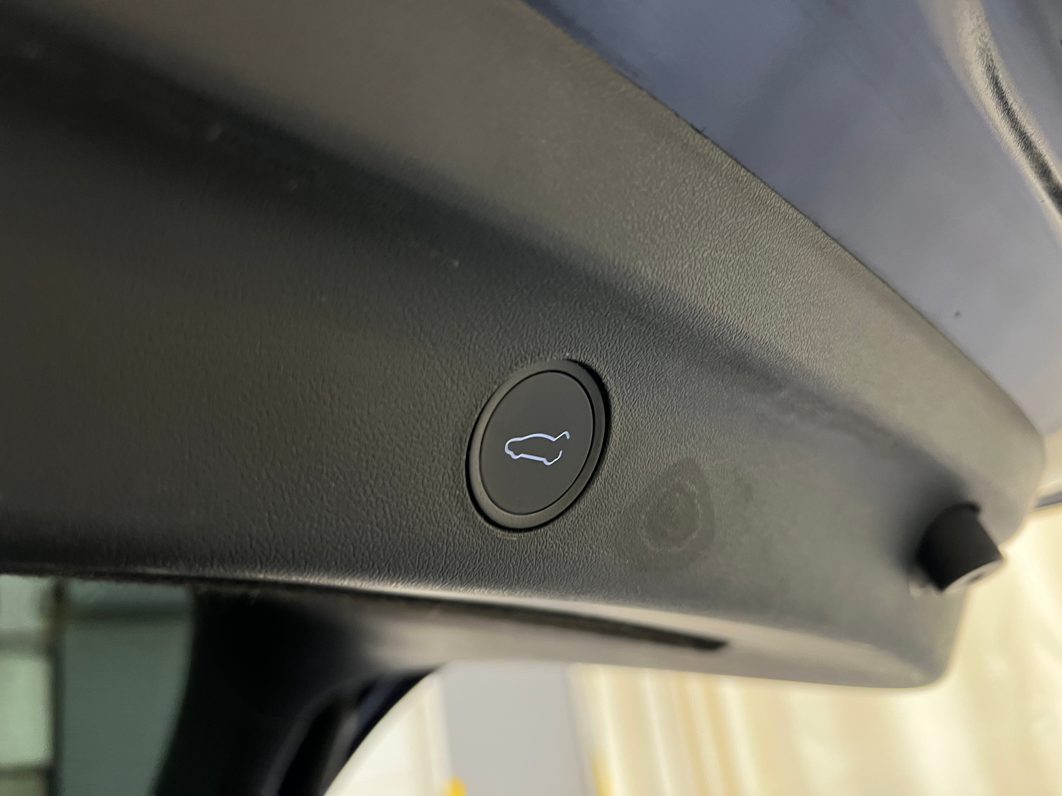 tesla model y 2022 7SAYGDEE1NF559434 image tesla model y 2022 7SAYGDEE1NF559434 image